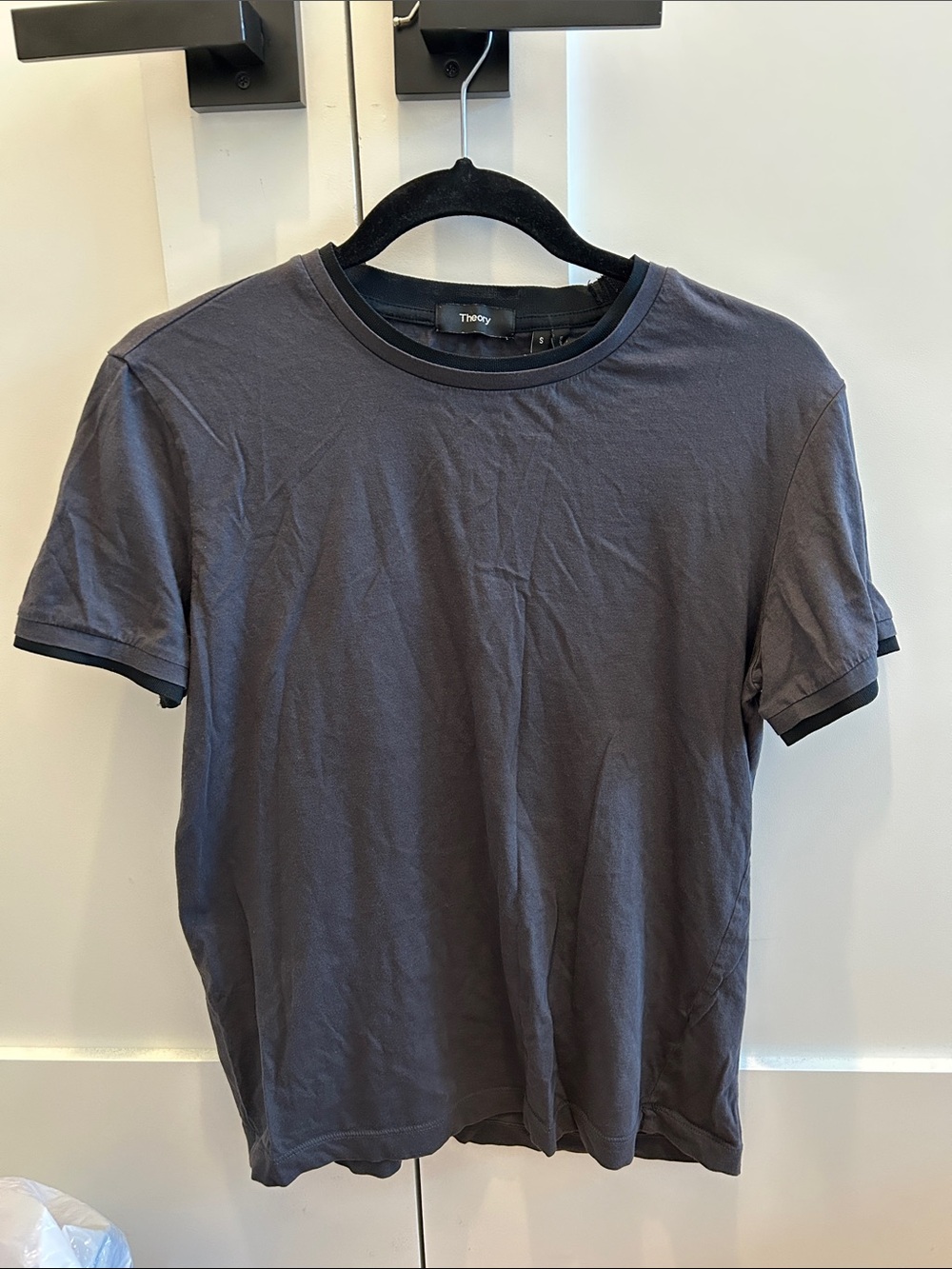 Theory Short-Sleeve Crewneck T-Shirt in Charcoal with Black Trim
